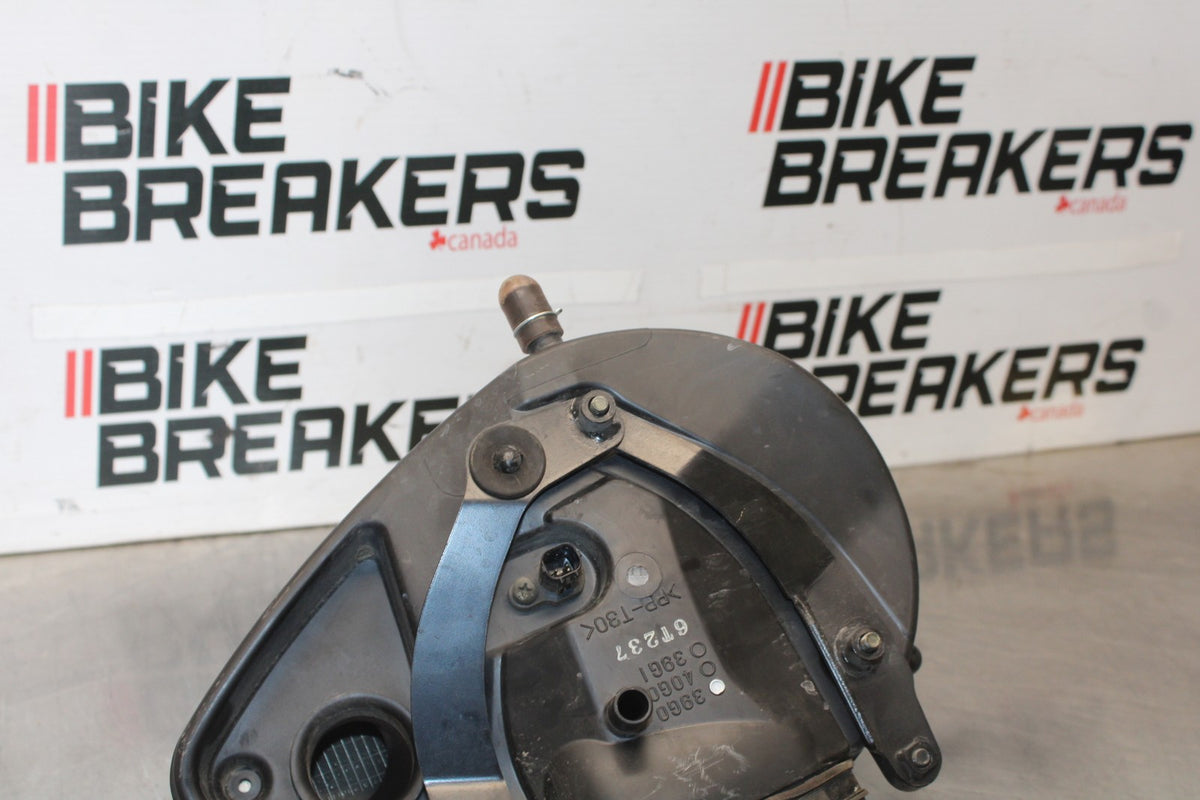 07 SUZUKI BOULEVARD M50 AIR CLEANER FILTER BOX BB897