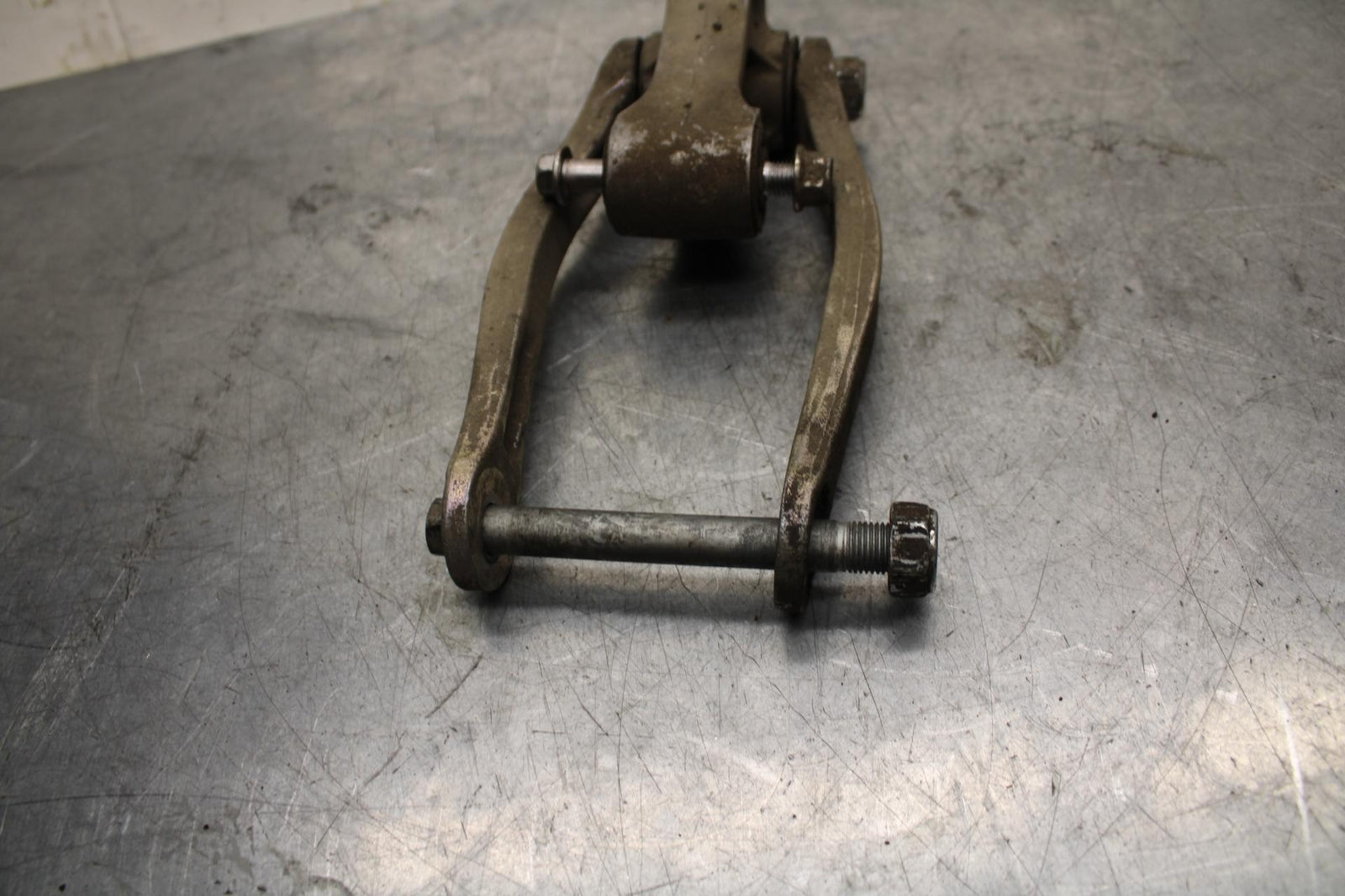 08-09 KAWASAKI NINJA ZX14R REAR DOGBONE SHOCK LINKAGE LINK BB73