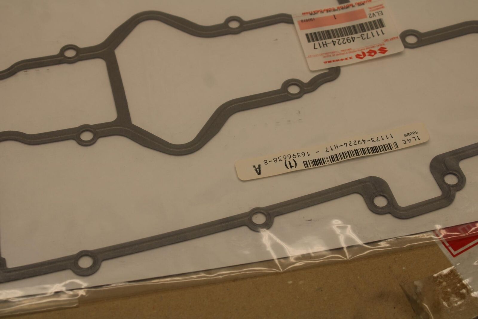 82-83 SUZUKI GS1100E ES ENGINE VALVE COVER GASKET  BB630