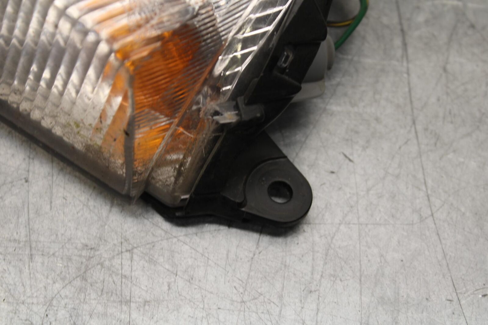 2011 Kawasaki Ninja ZX6R ZX600R LEFT FRONT TURN SIGNAL LIGHT INDICATOR BB587