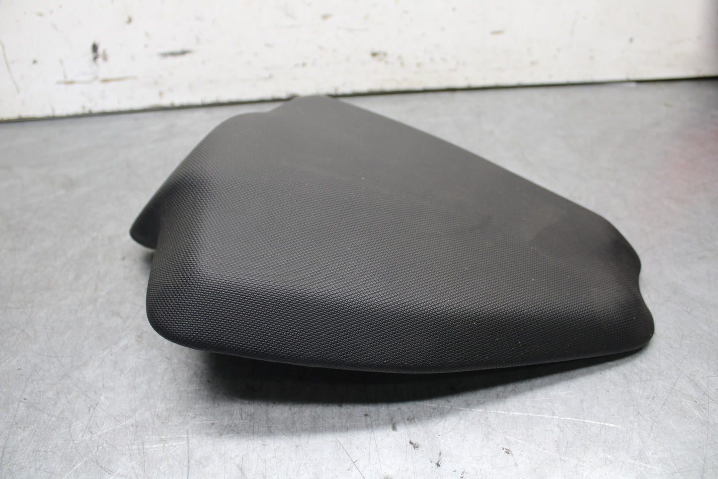 20-23 APRILIA RS660 REAR BACK PASSENGER TANDEM SEAT PAD SADDLE PILLION  BB667