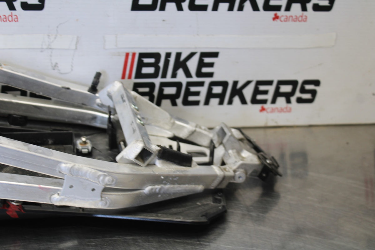 16 APRILIA TUONO V4 1100 REAR SUBFRAME BACK SUB FRAME BB905