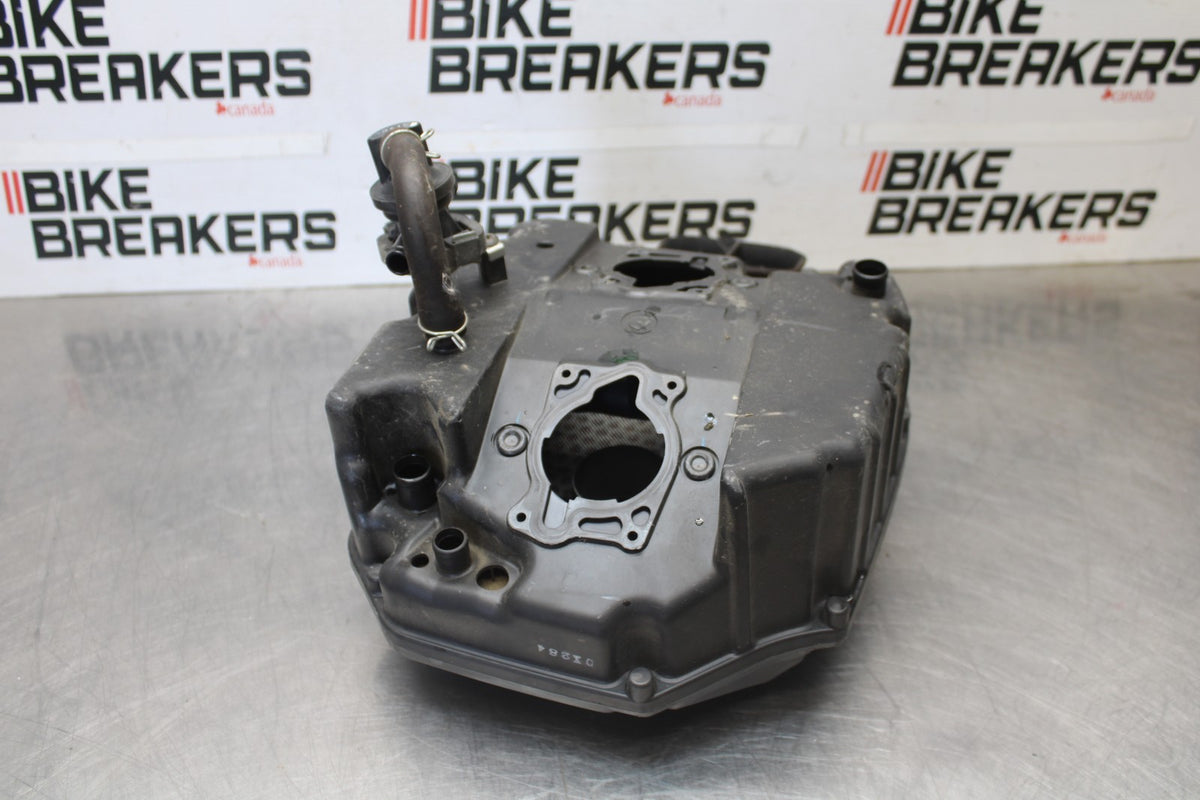 98-05 HONDA SUPER HAWK 1000 VTR1000F AIRBOX AIR INTAKE FILTER BOX BB924