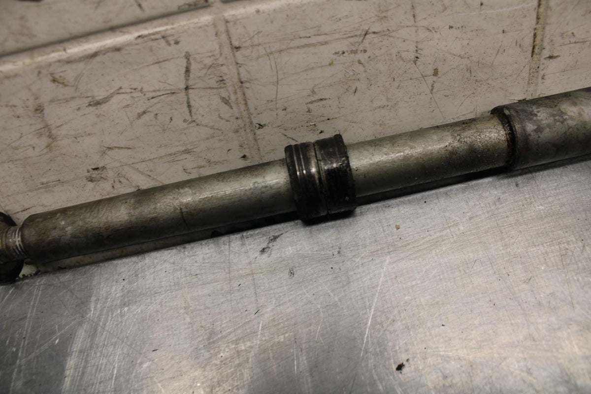 07-12 HONDA CBR600RR FRONT WHEEL RIM AXLE PIVOT BOLT 44301-MFJ-D00 BB500