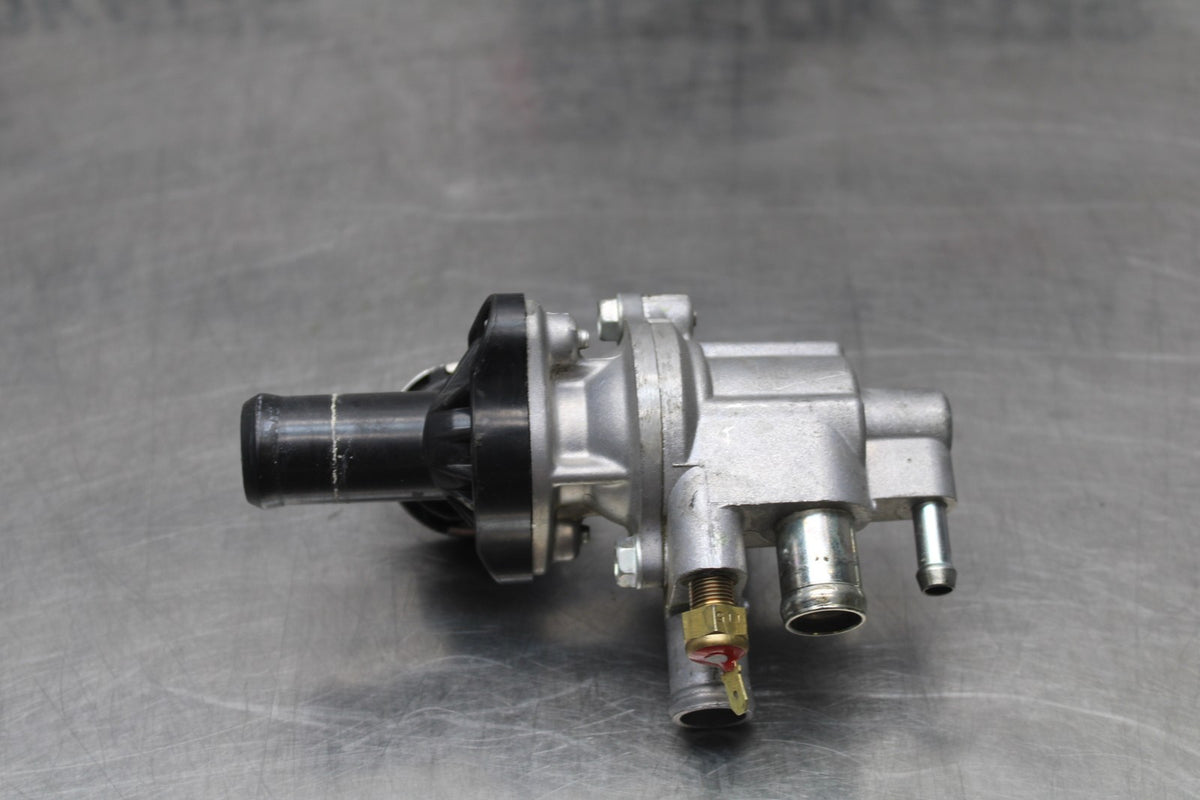 07 HONDA VTX1300R THERMOSTAT W HOUSING ASSEMBLY BB825