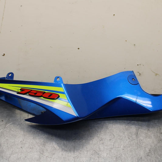 18 SUZUKI GSXR750 RIGHT REAR TAIL FAIRING PANEL COWL BB80