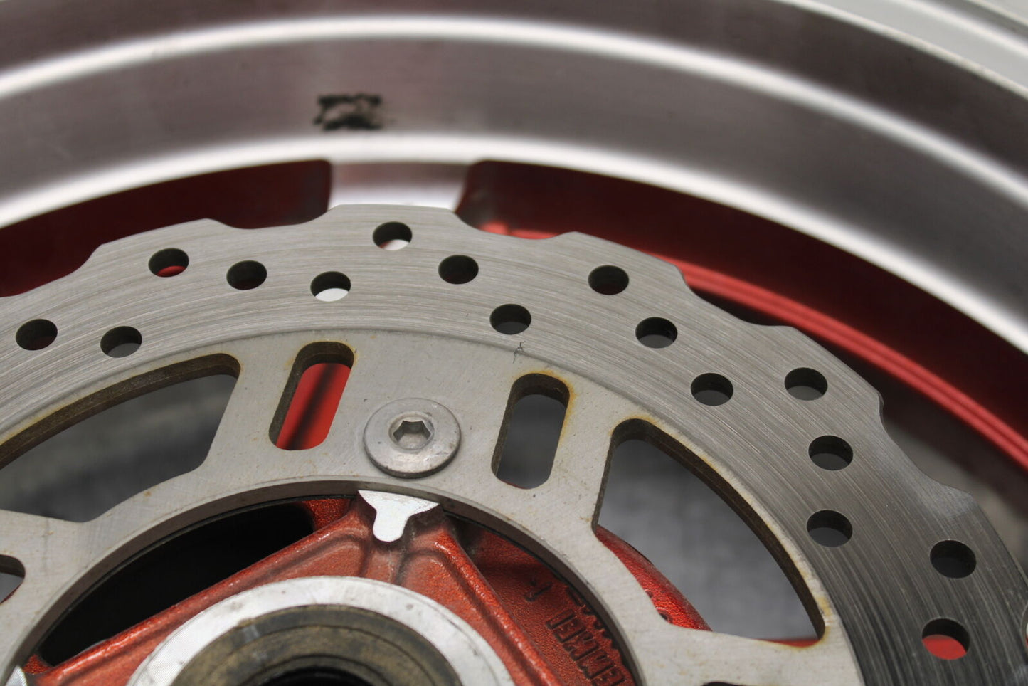 12-13 KAWASAKI Z1000 REAR WHEEL BACK RIM BB743