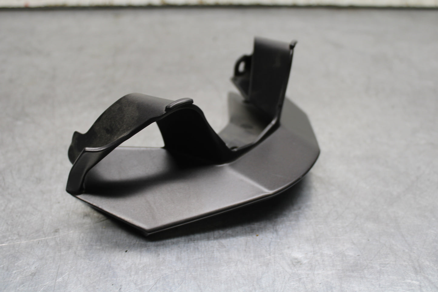 21-24 APRILIA TUONO 660 FACTORY FRONT CENTER NOSE COWL FAIRING BB733
