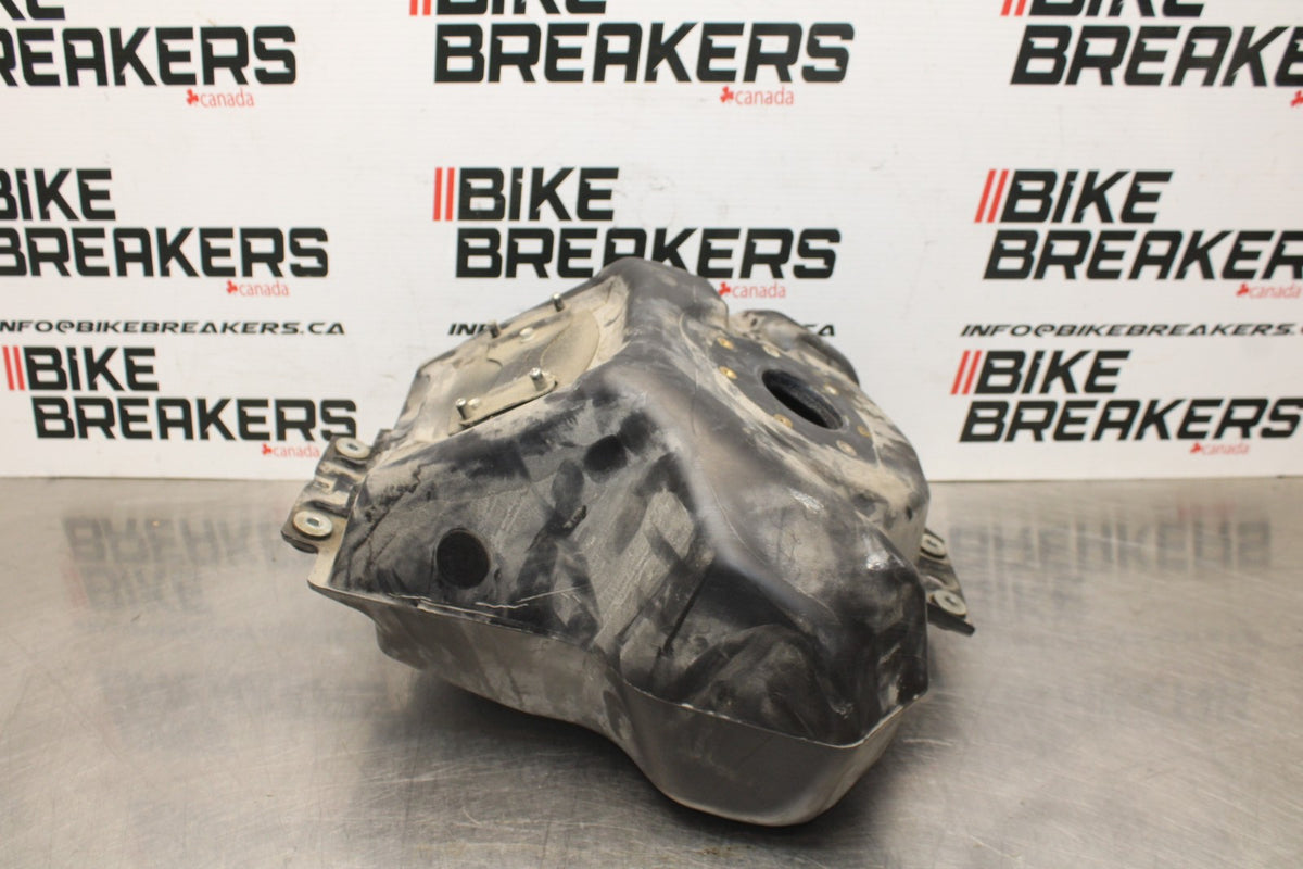 13-16 KTM 390 DUKE GAS TANK FUEL CELL PETROL RESERVOIR BB815