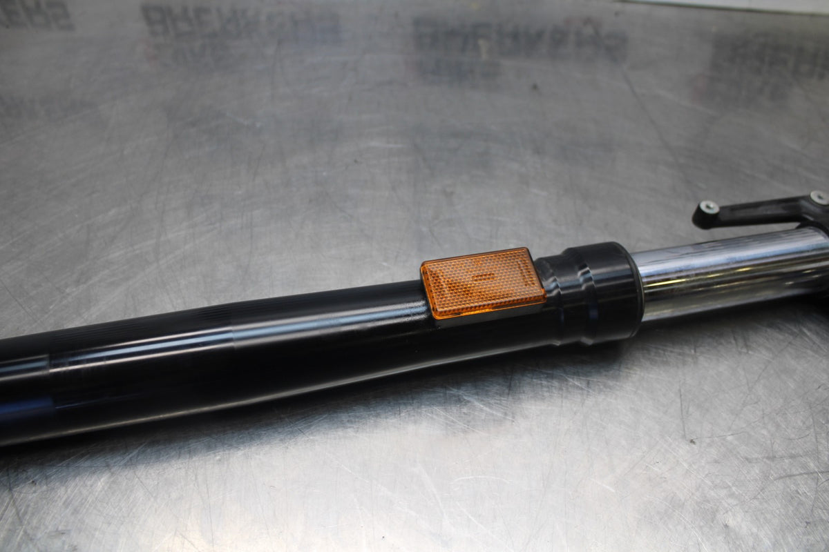 20-23 BMW F900R RIGHT FRONT FORK SHOCK SUSPENSION BB923