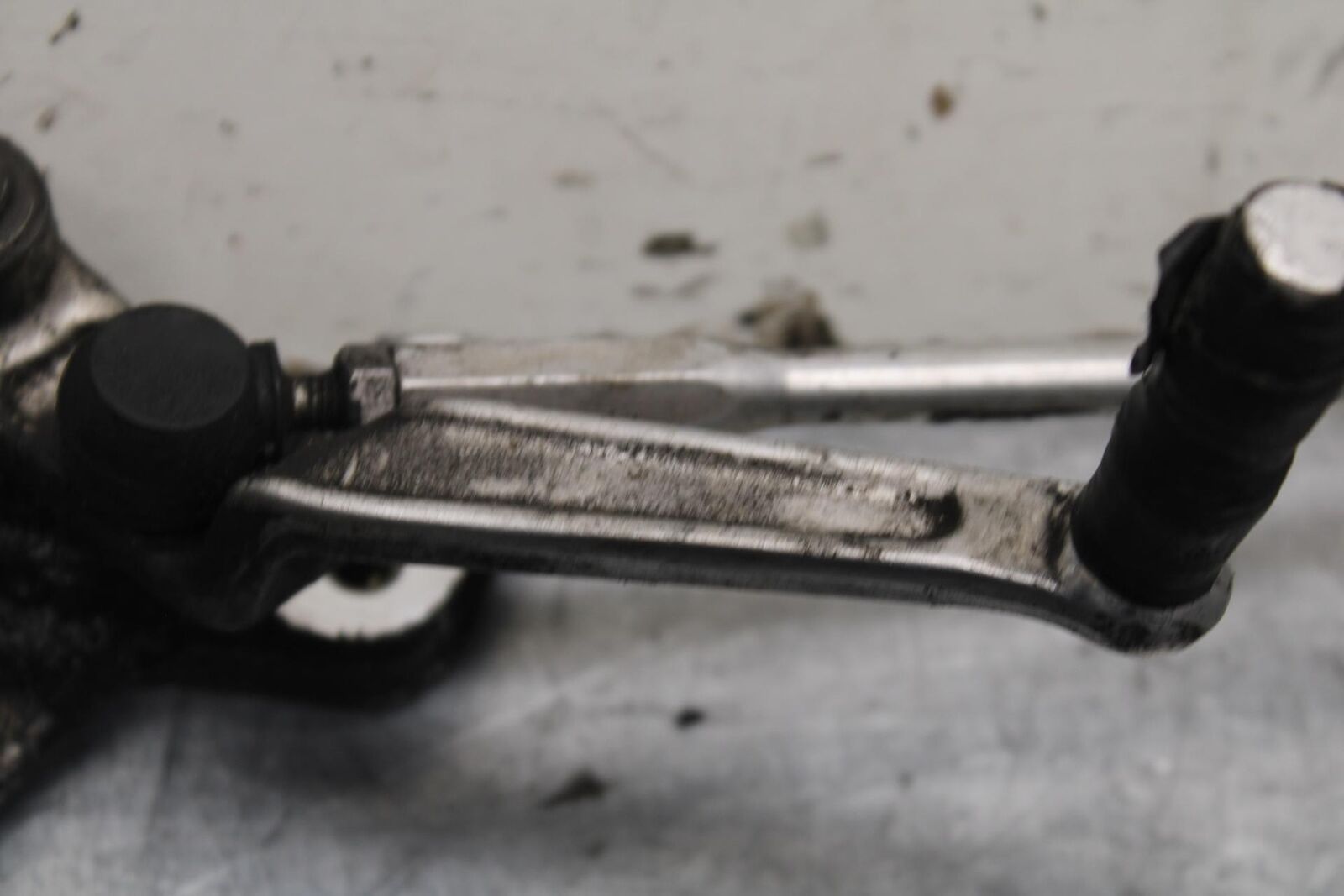 06-07 SUZUKI GSXR750 SHIFTER LINKAGE SHIFT LINK PEDAL  BB613