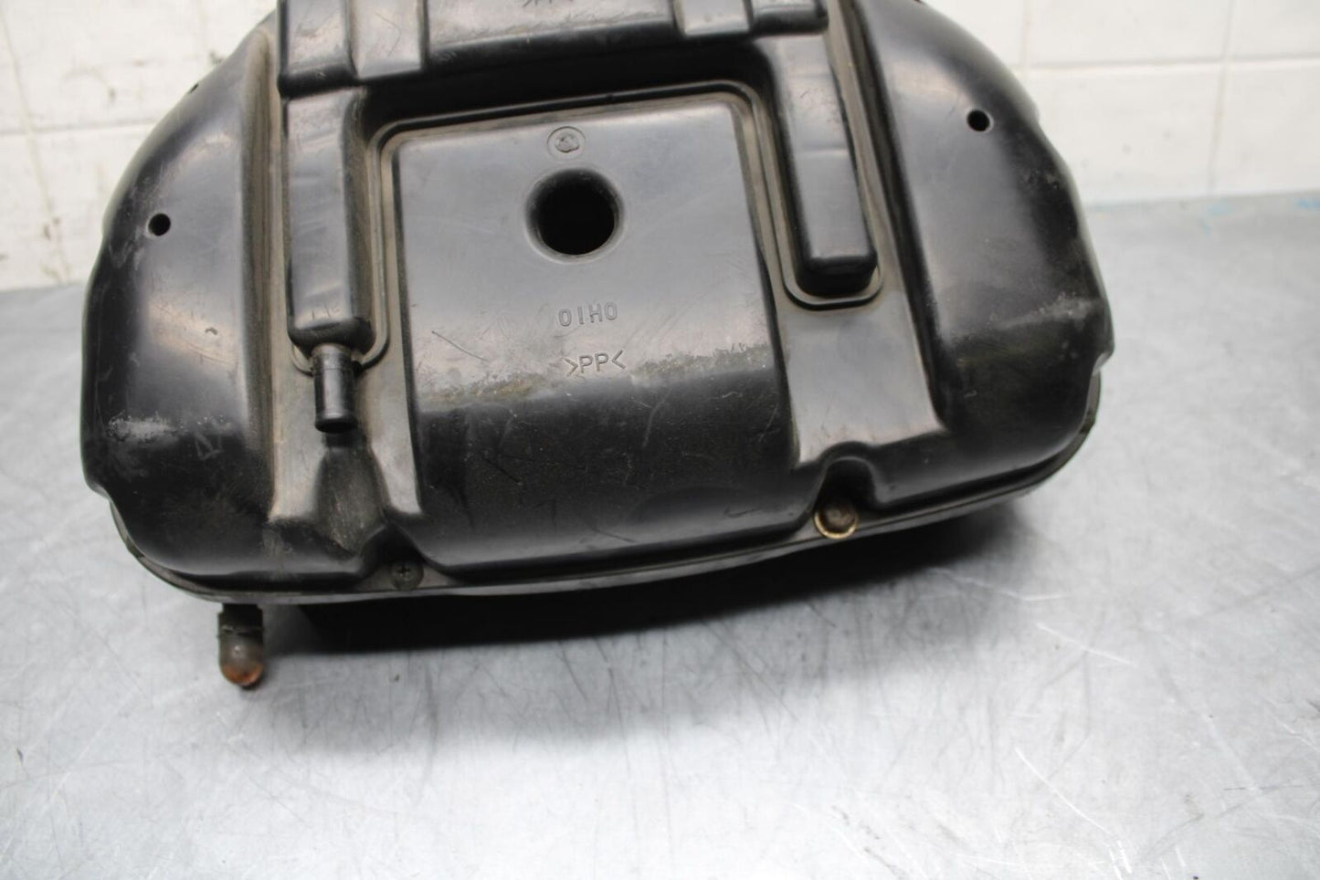 06-07 SUZUKI GSXR 600 AIRBOX AIR INTAKE FILTER BOX 01H0 BB499