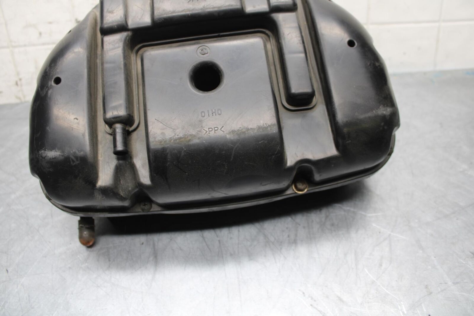 06-07 SUZUKI GSXR 600 AIRBOX AIR INTAKE FILTER BOX 01H0 BB499