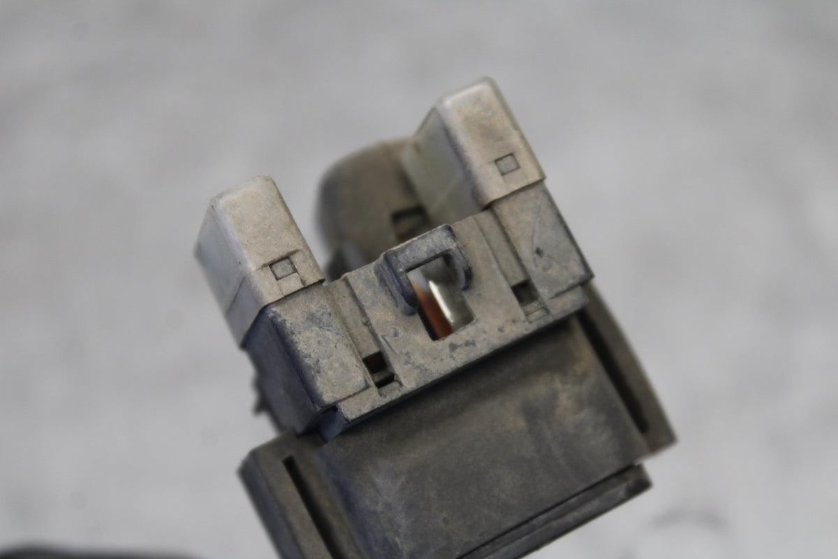 05-06 YAMAHA ROYAL STAR ENGINE STARTER RELAY STARTING MOTOR SWITCH BB697
