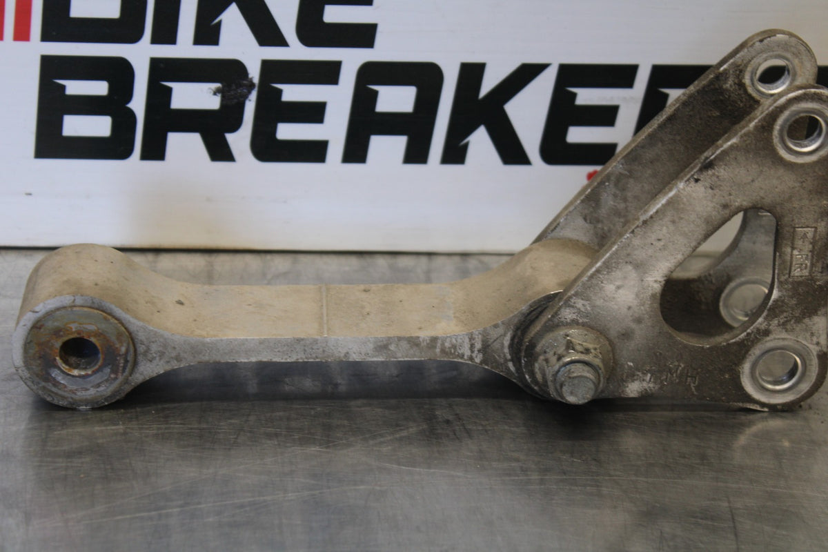 18 SUZUKI GSXR750 REAR DOGBONE SHOCK LINKAGE LINK BB891