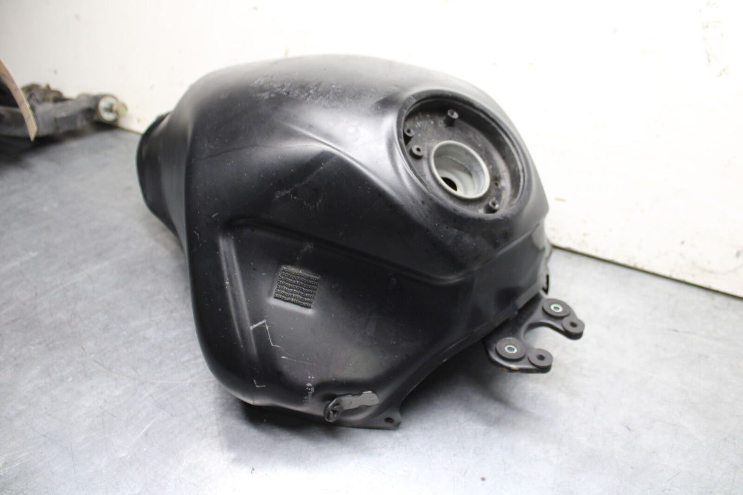 14-15 KAWASAKI NINJA 650 EX650F ABS GAS TANK FUEL CELL PETROL RESERVOIR BB741