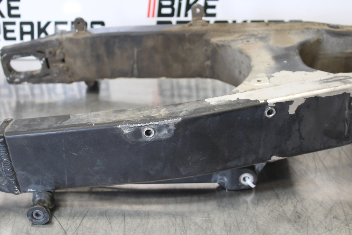 01-03 SUZUKI GSXR600 REAR SWINGARM BACK SUSPENSION SWING ARM BB145
