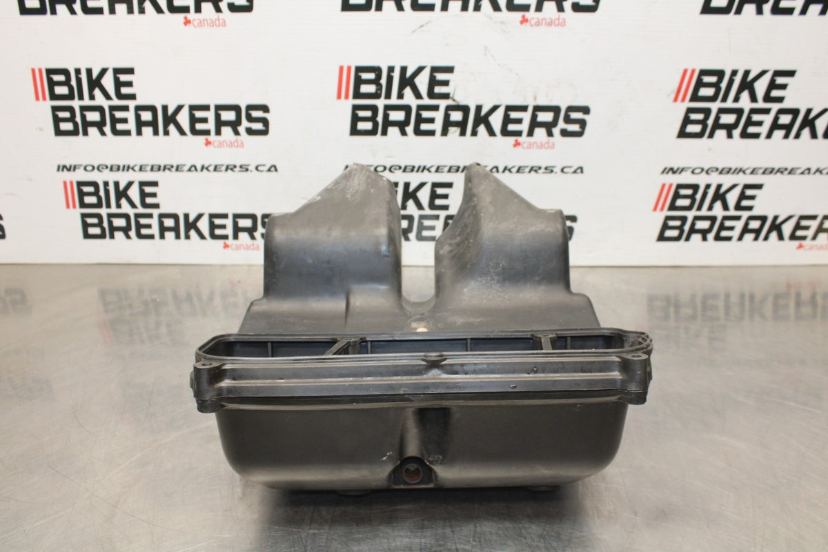 98 KAWASAKI NINJA ZX6 AIRBOX AIR INTAKE FILTER BOX BB870