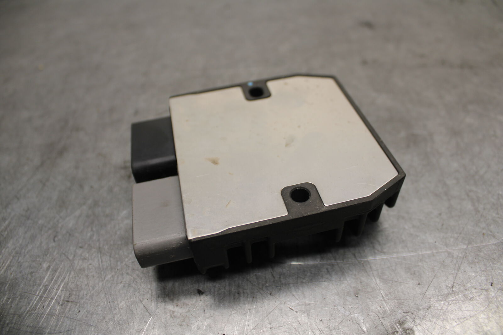 07-08 YAMAHA YZF R1 RECTIFIER VOLTAGE REGULATOR  BB675