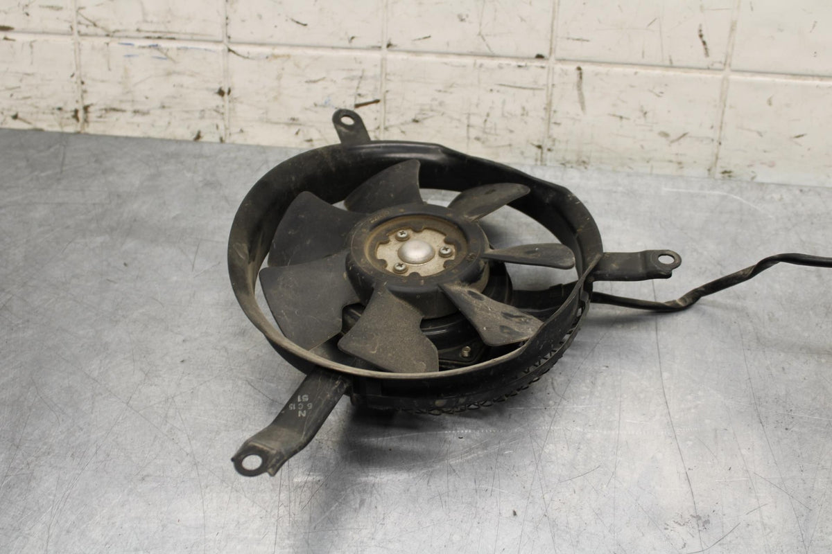 2001 Suzuki GSXR600 ENGINE RADIATOR COOLING FAN 17800-35F00 BB59