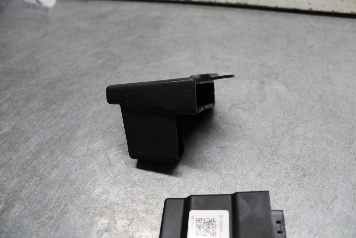 21-24 YAMAHA MT-07 RELAY ASSEMBLY LIGHT CONTROL UNIT BB662