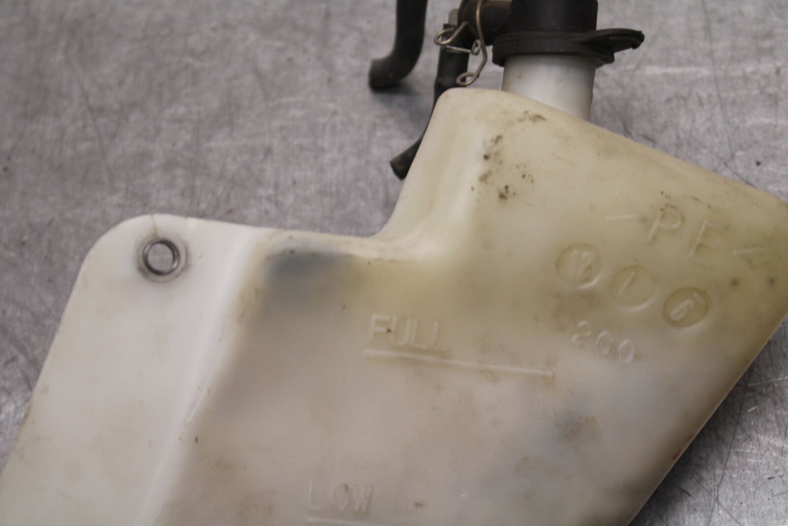 06 YAMAHA YZF R6 COOLANT WATER TANK RESERVOIR BOTTLE BB716
