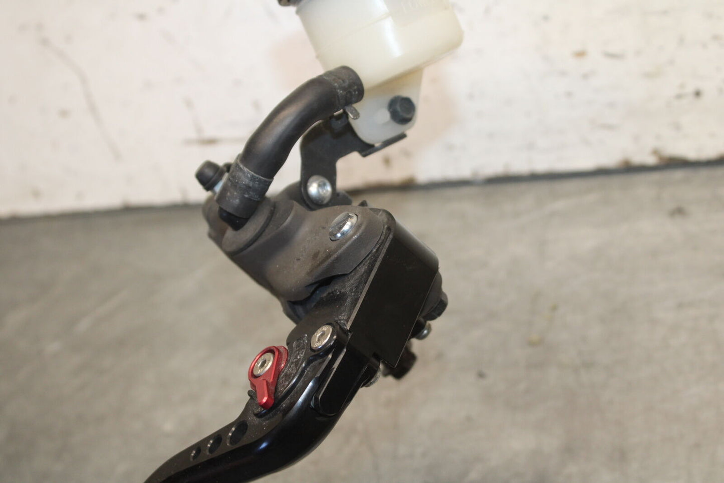 09-12 KAWASAKI NINJA ZX6R FRONT BRAKE MASTER CYLINDER w/ LEVER 43015-0141 BB698