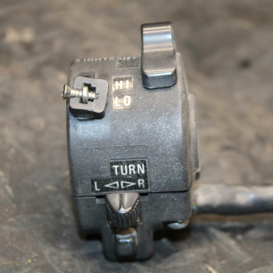 78 SUZUKI GS550E LEFT CLIP ON HANDLE HORN SIGNALS SWITCH SWITCHES BB212