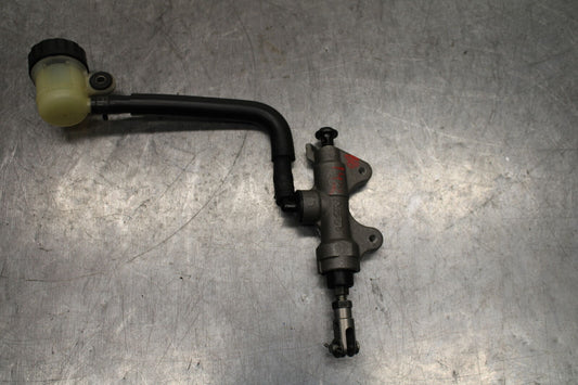 09-14 YAMAHA YZF R1 REAR BACK BRAKE MASTER CYLINDER 14B-2583V-00-00 BB118