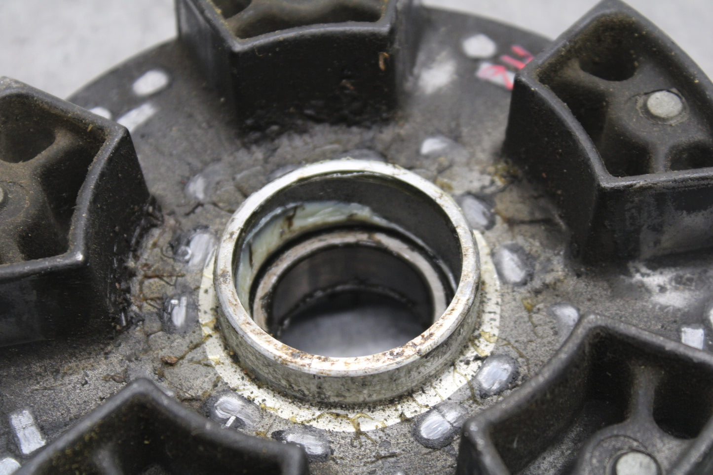06-07 SUZUKI GSXR750 REAR HUB BB132
