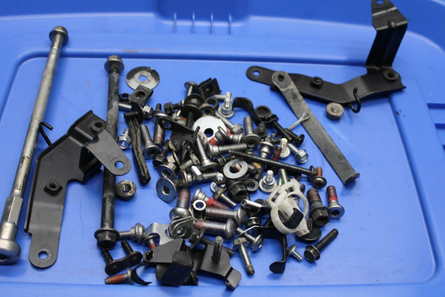 13-18 KAWASAKI NINJA ZX6R ENGINE MOTOR MOUNT STAY BRACKETS LEFTOVER BB304