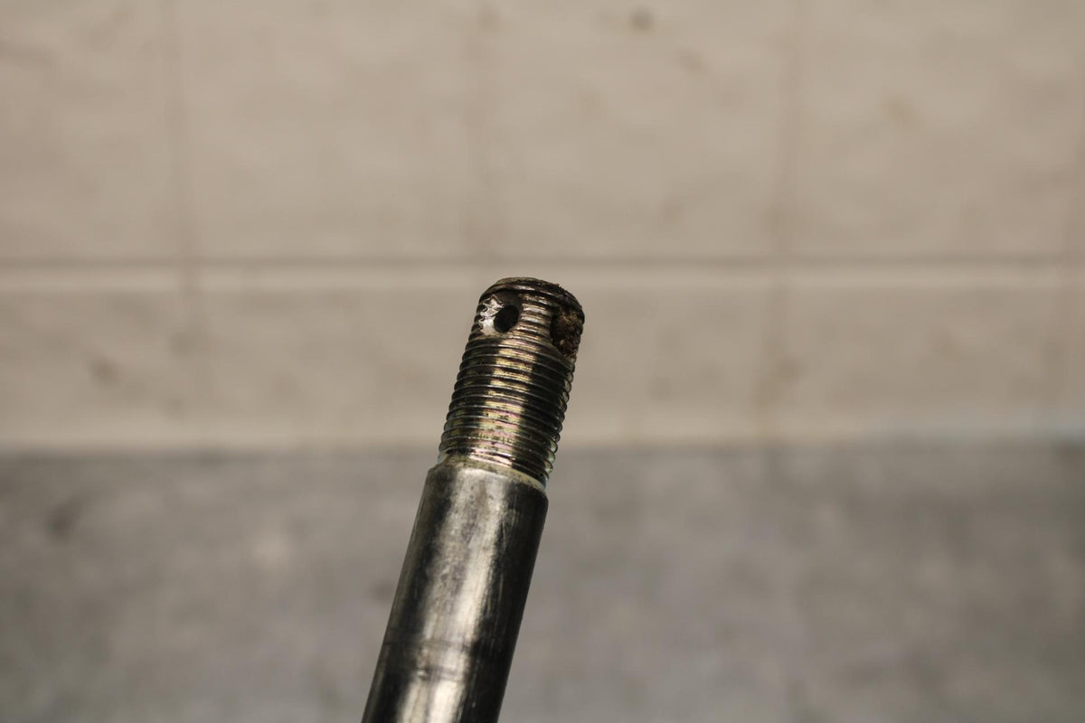 19-22 KAWASAKI Z400 REAR AXLE BACK WHEEL RIM PIVOT BOLT AXEL BB586
