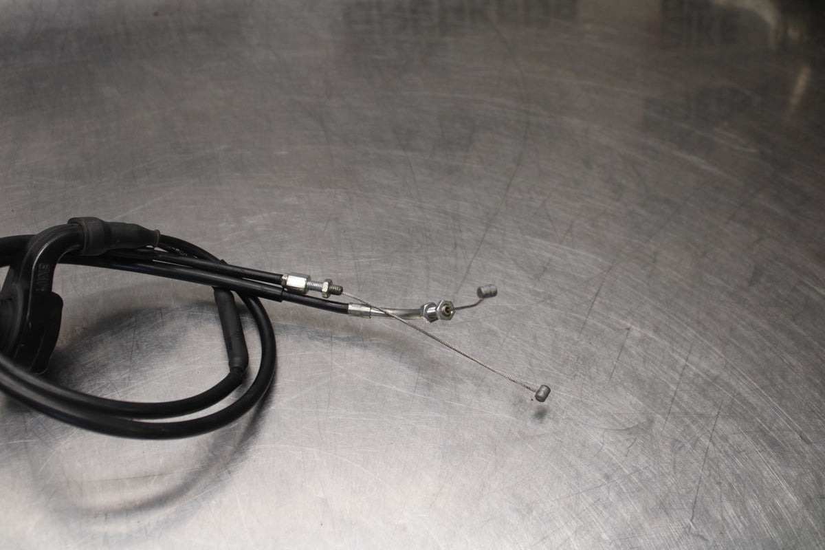 03 YAMAHA YZF R1 THROTTLE CABLES LINES BB895