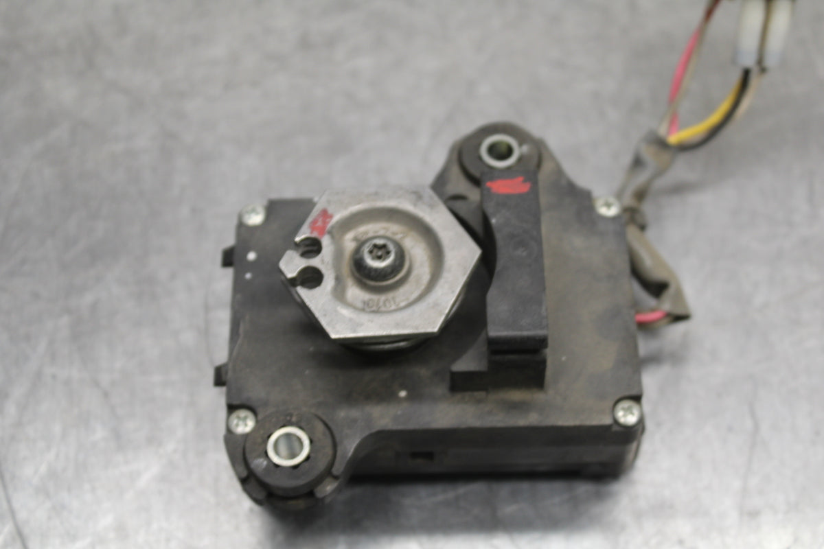 12-13 KAWASAKI Z1000 EXHAUST VALVE SERVO MOTOR BB743