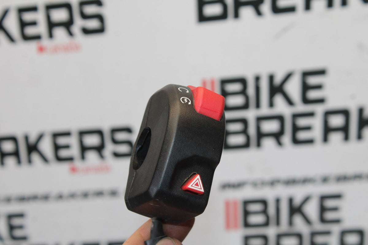 20 TRIUMPH STREET TRIPLE 765 RIGHT HANDLE KILL OFF START SWITCH SWITCHES BB864