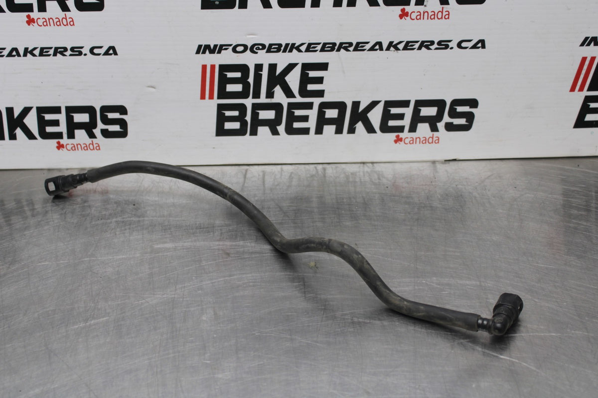 2006 Suzuki Boulevard C90 GAS FUEL LINE BB849