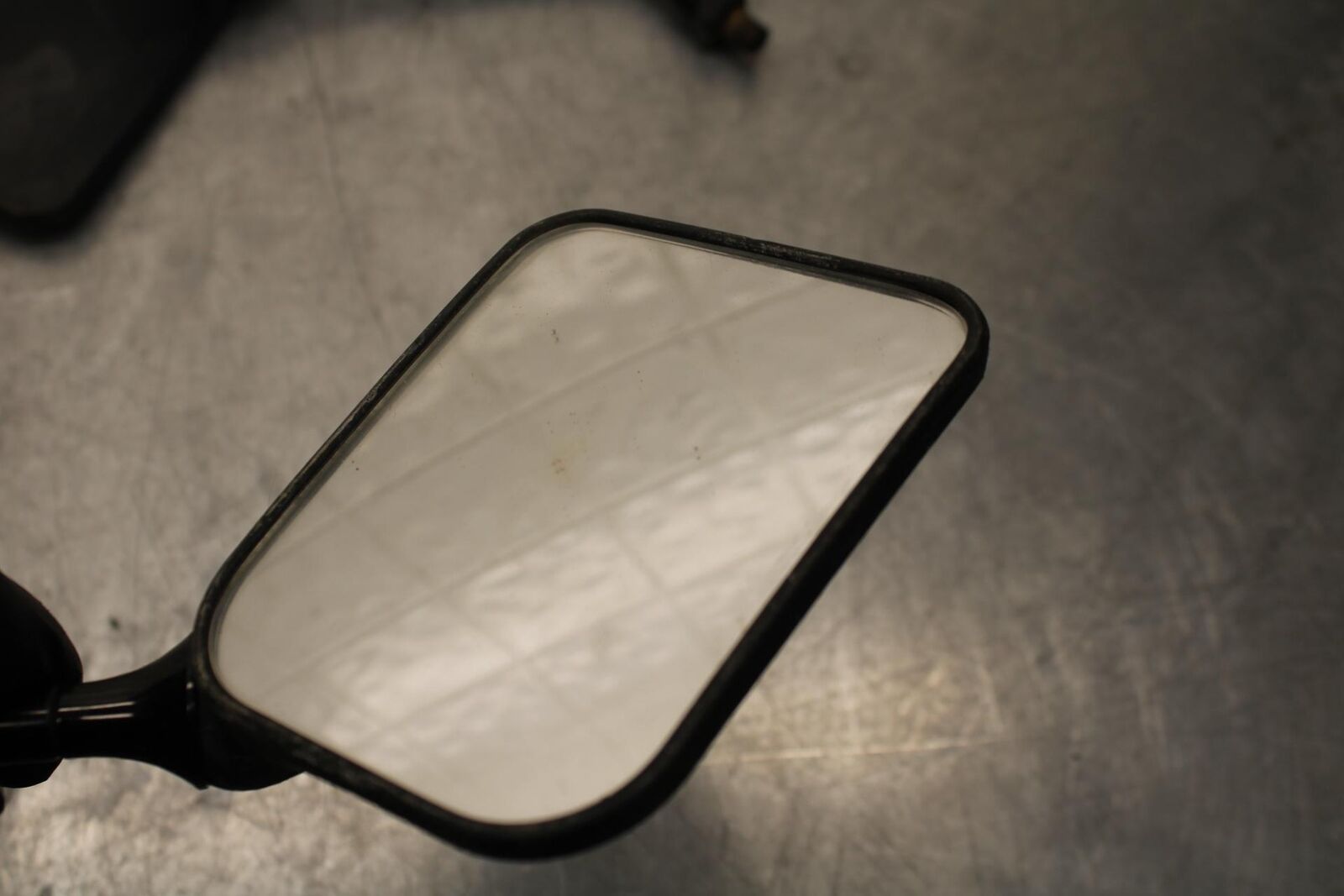 75 SUZUKI GT 550 UPPER FAIRING MIRROR BB67