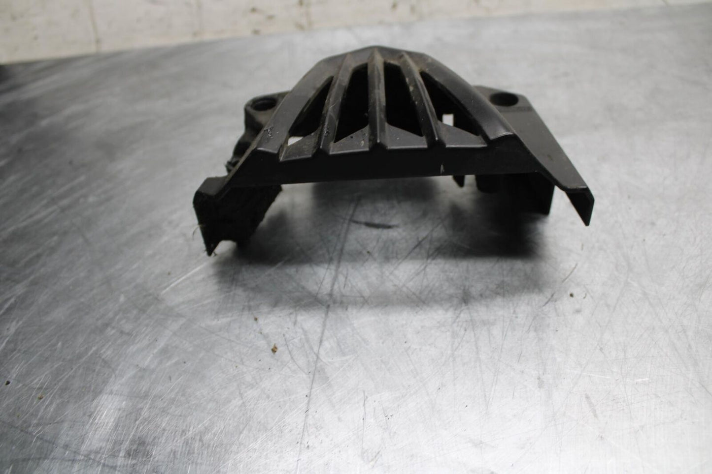 08-12 KAWASAKI NINJA 250R EX250J ENGINE SPROCKET COVER 14041-0021 BB496