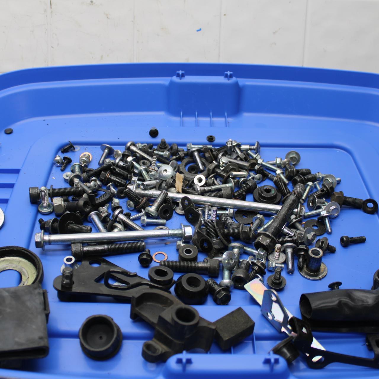 19-21 YAMAHA YZF R3 MISCELLANEOUS BOLTS SCREWS HARDWARE BB588