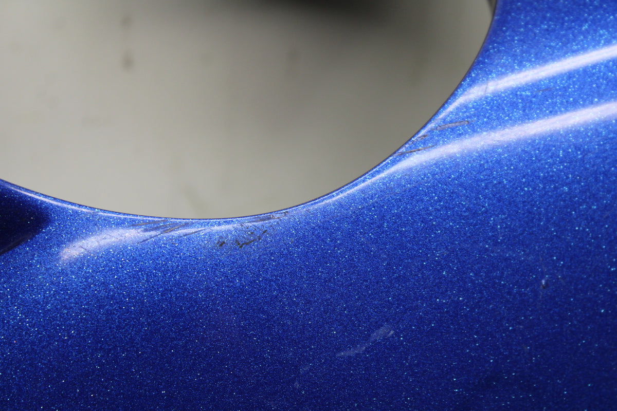 99-02 YAMAHA YZF R6 LEFT LOWER BOTTOM BELLY SIDE FAIRING COWL BB246