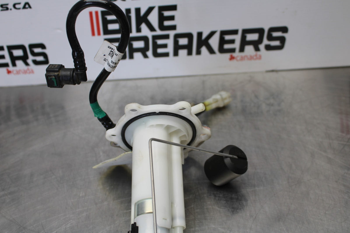 17-22 KTM 390 DUKE FUEL PUMP GAS PETROL SENDER UNIT BB180
