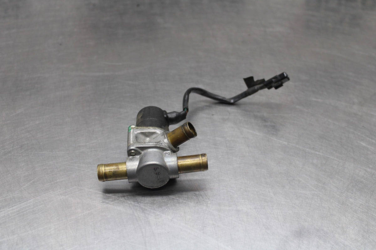 05-06 HONDA CBR600RR AIR VALVE SOLENOID TOP ENGINE SWITCH SENSOR BB945