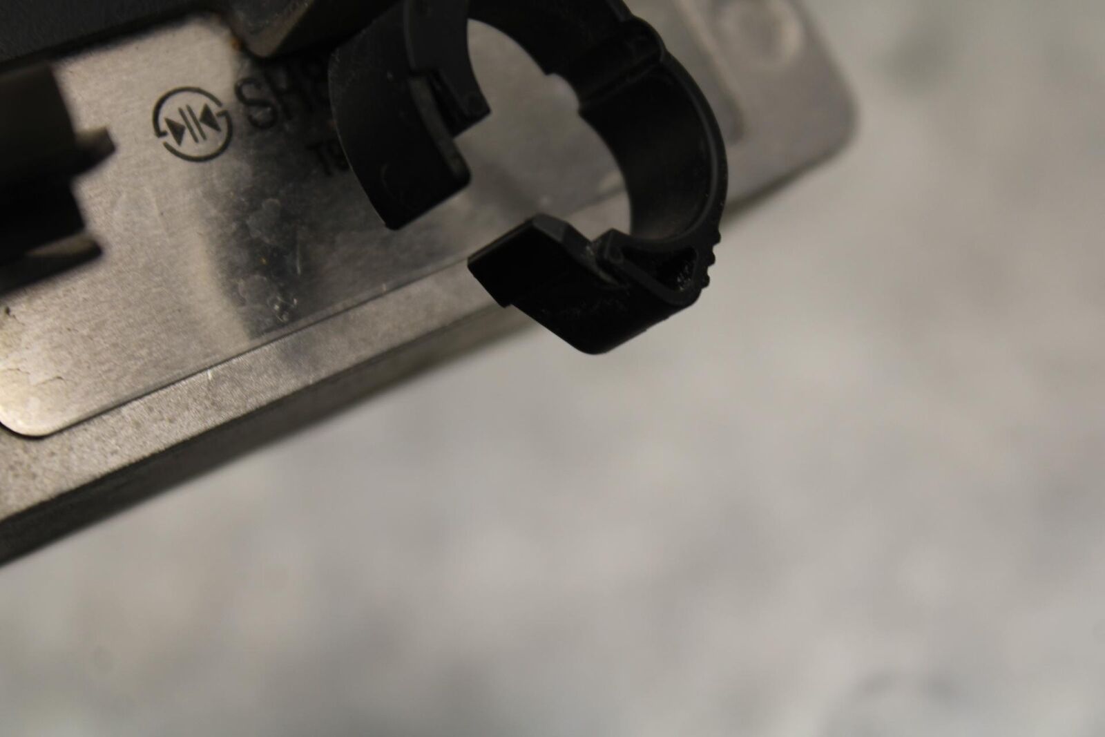 20 KAWASAKI Z400 ER400 ABS RECTIFIER VOLTAGE REGULATOR BB586