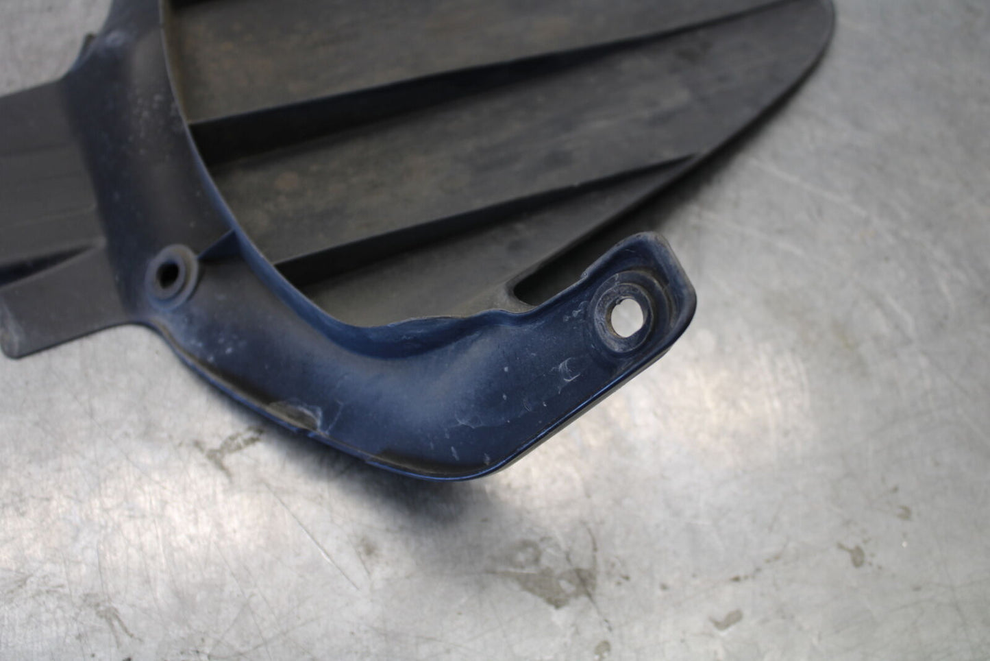 07-12 HONDA CBR600RR REAR BACK WHEEL TIRE HUGGER FENDER BB672