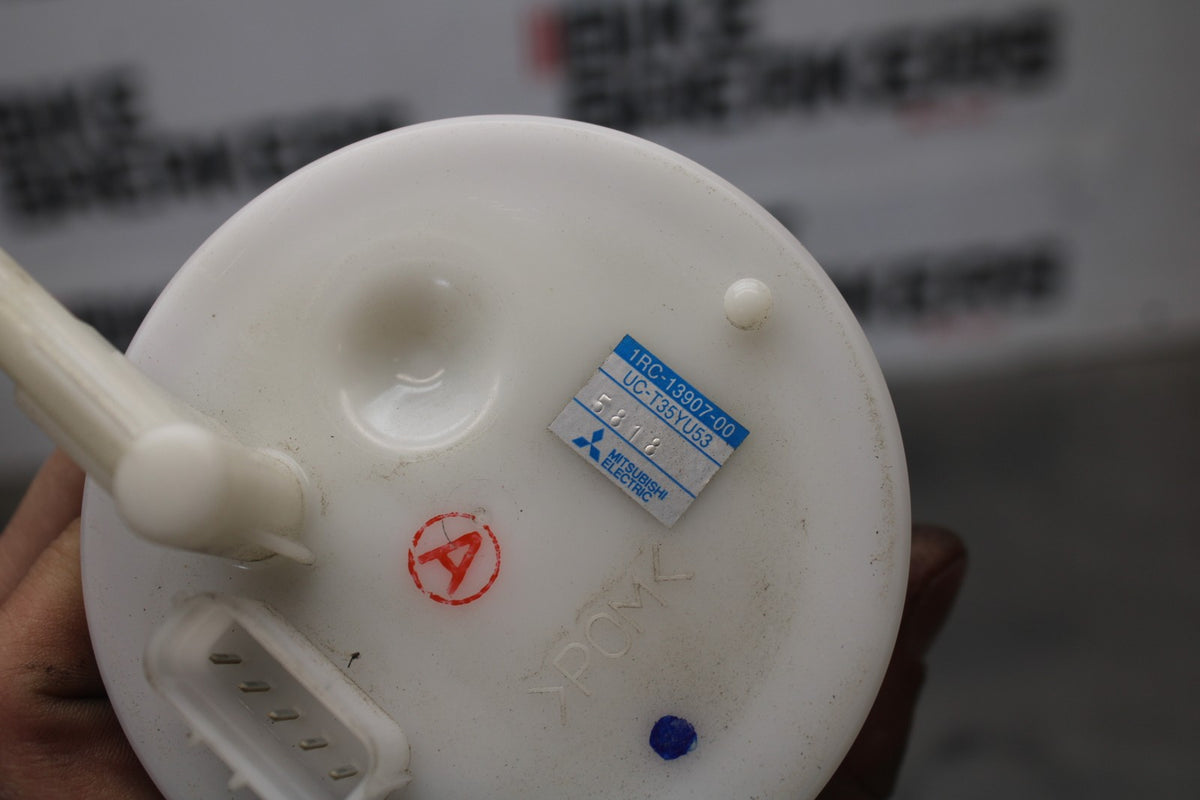 15-17 YAMAHA FJ09 FUEL PUMP GAS PETROL SENDER UNIT BB906