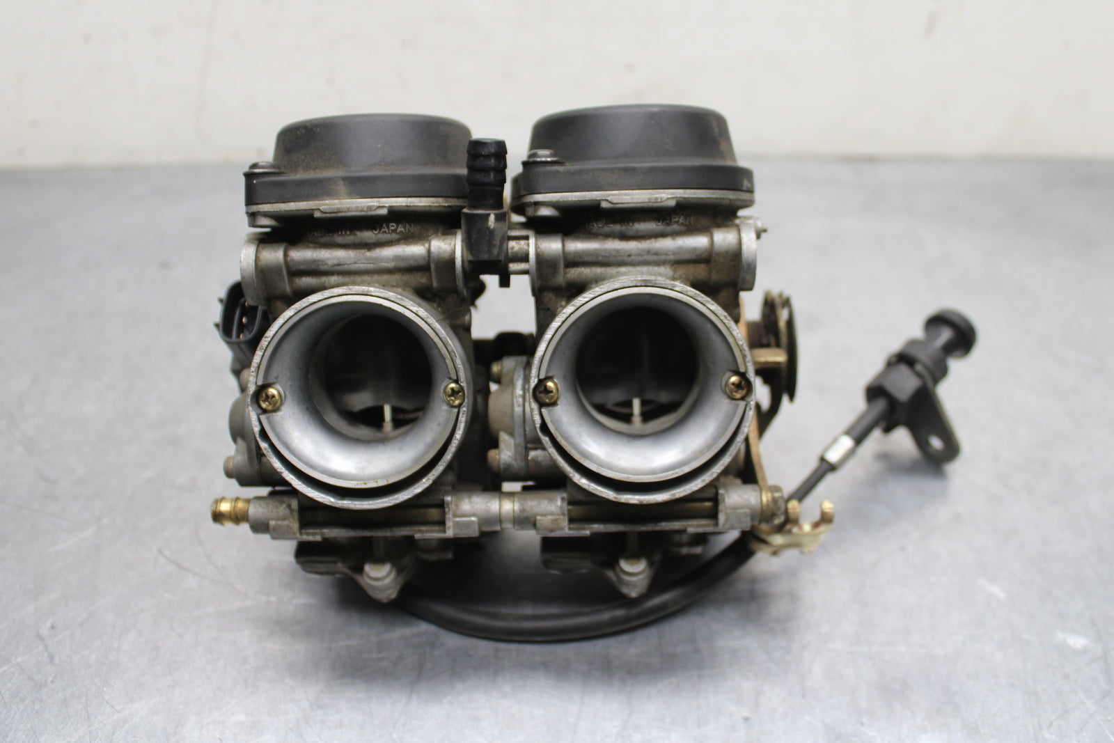00 SUZUKI INTRUDER 1500 VL1500 CARB CARBURETOR BB761