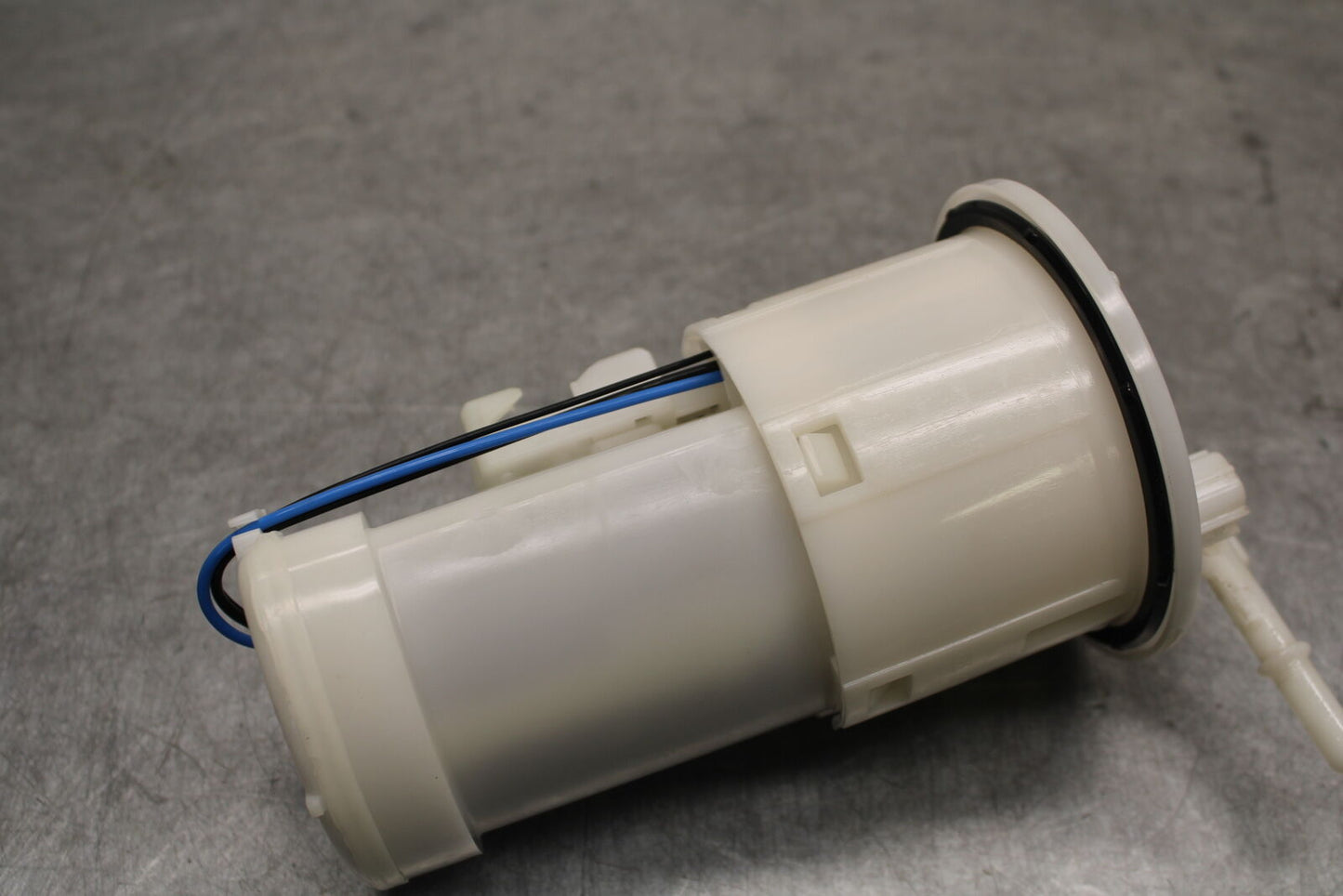 07-08 YAMAHA YZF R1 FUEL PUMP GAS PETROL SENDER UNIT 4C8-13907-01-00 BB675