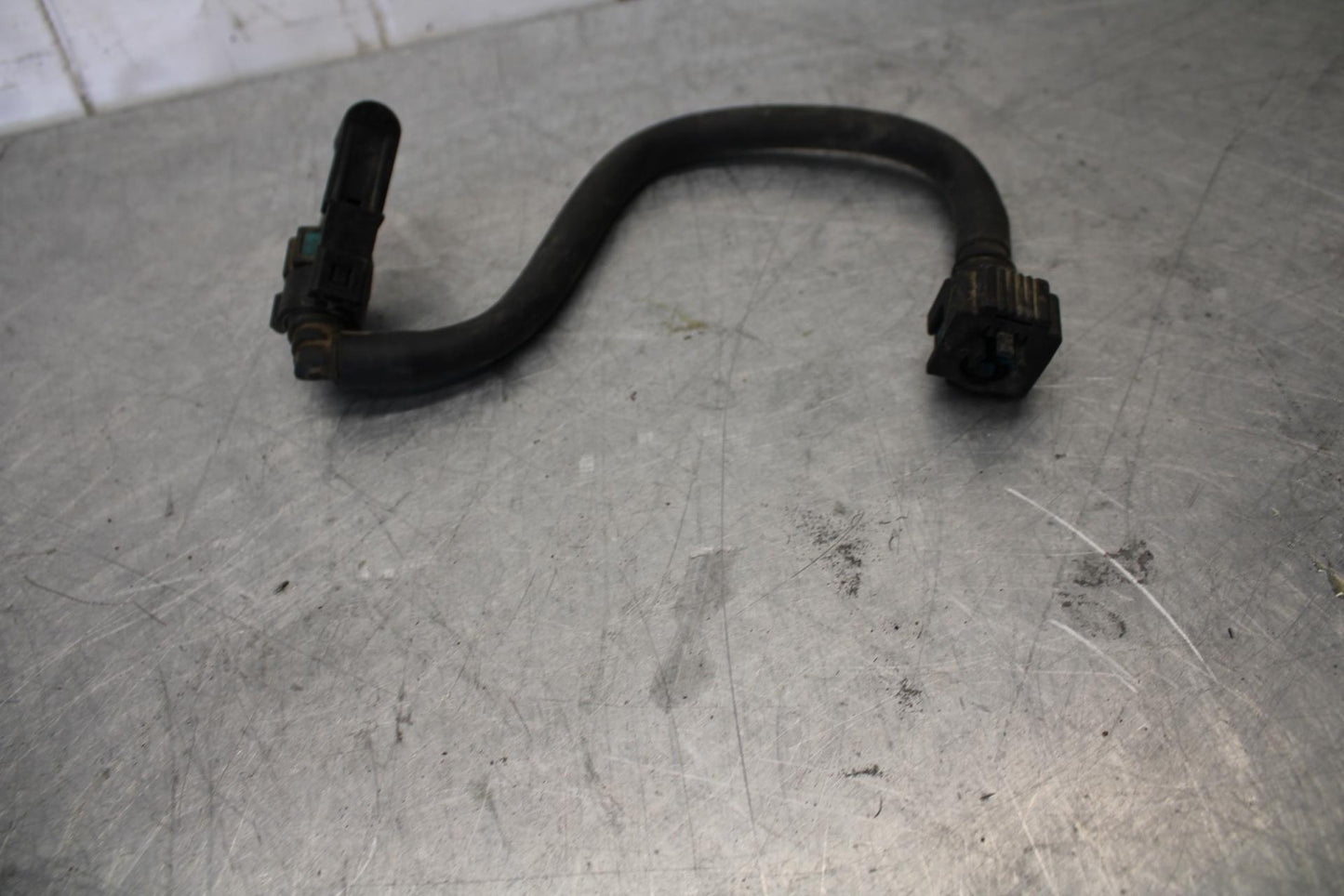 07-08 YAMAHA YZF R1 FUEL HOSE GAS LINE TUBE PIPE BB439