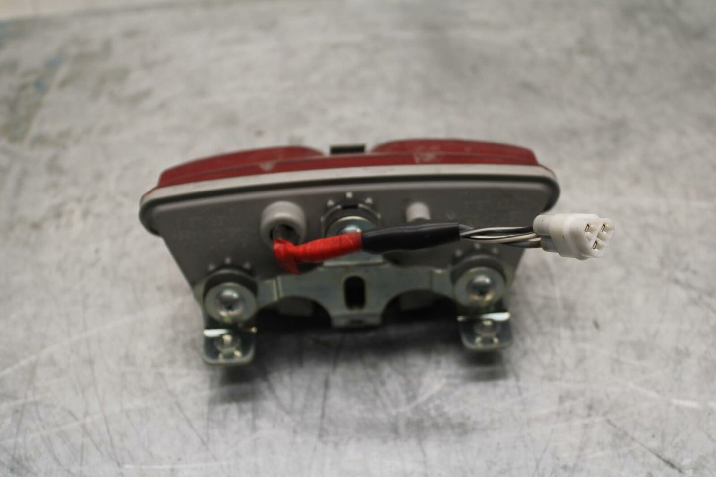 15-21 SUZUKI GSXR600 REAR TAIL TAILLIGHT BACK BRAKE LIGHT BB418