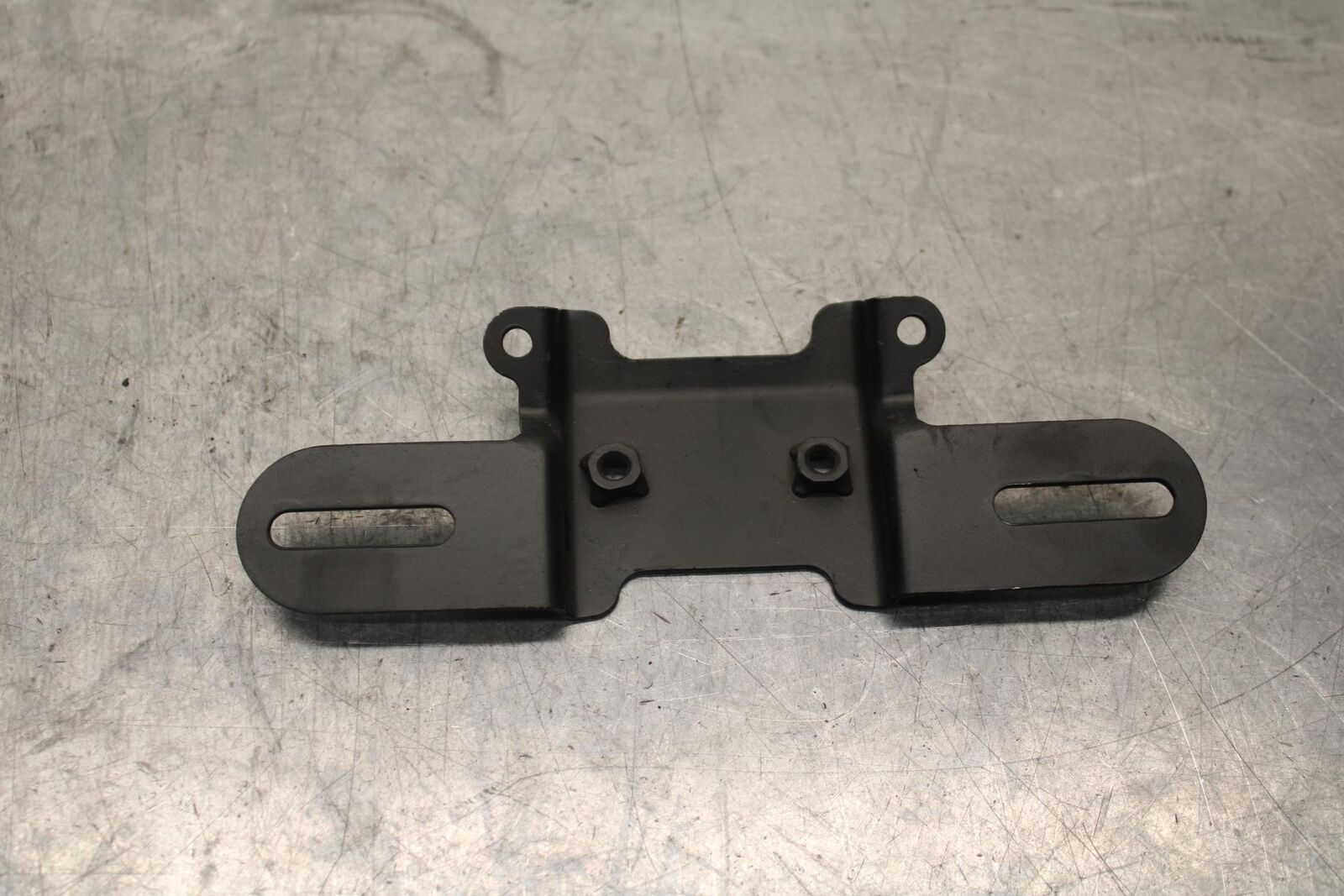 1985 Kawasaki Ninja 900R ZX900A REAR BACK TAIL LIGHT MOUNT BRACKET BB84